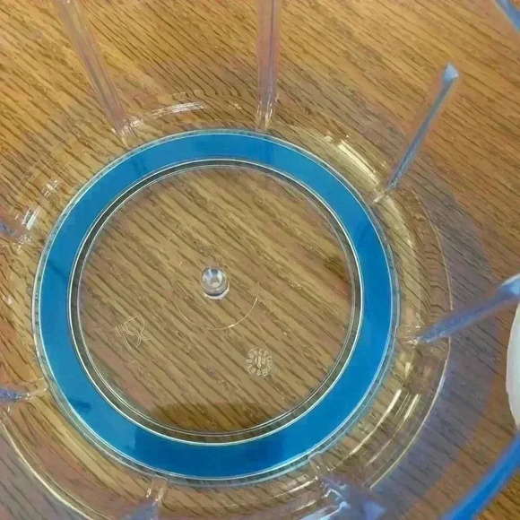 Food Container - Picture 3 of 4